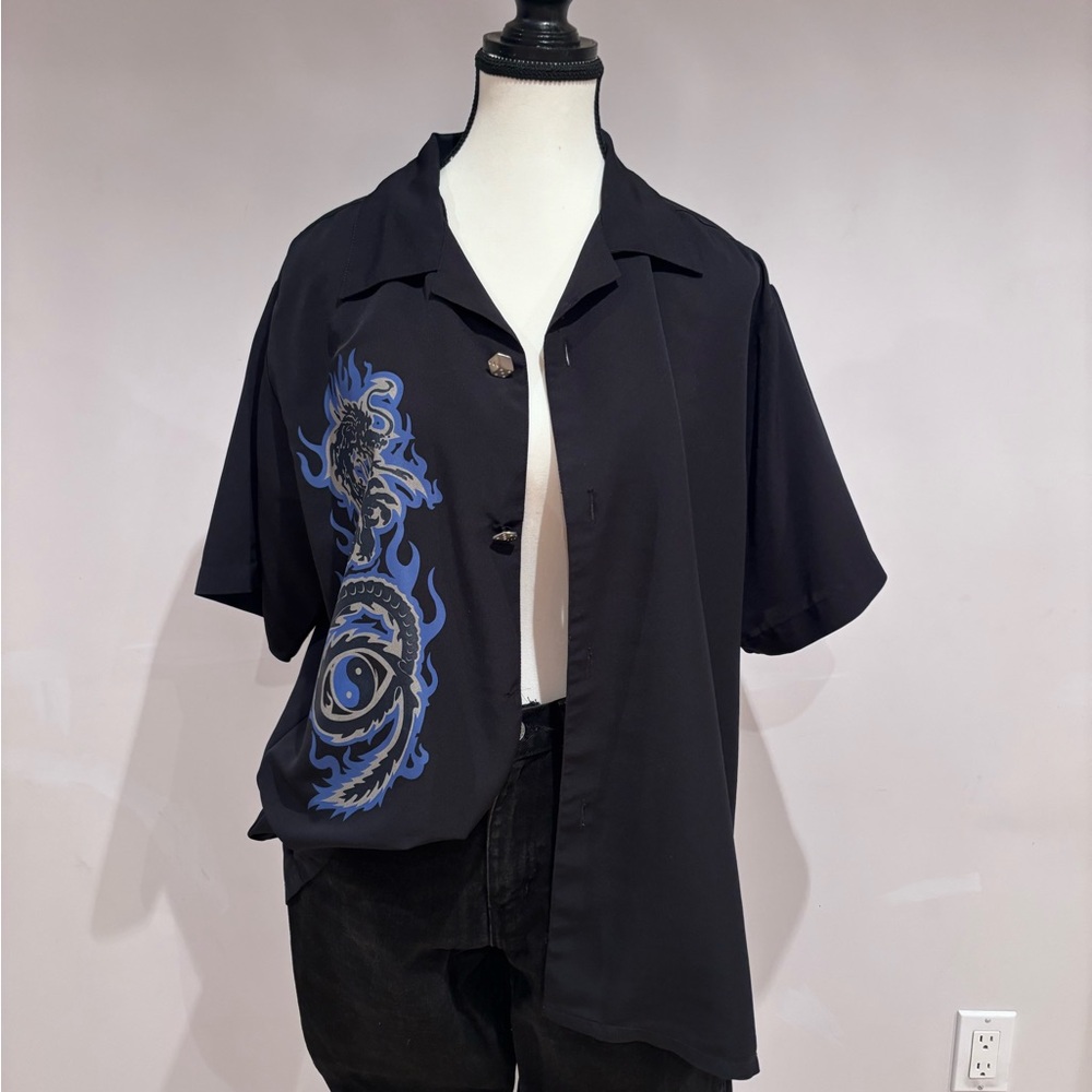 Men’s Black Dragon Print Button Down Shirt